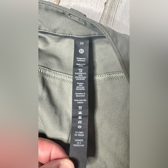 Lululemon Pants Womens 38 Green City Sleek 5 Pocket 38x30 - Picture 7 of 10